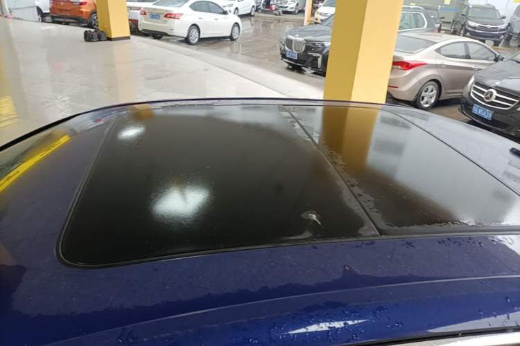 Used Audi A4L 2019 40 TFSI Ambition China VI Roof