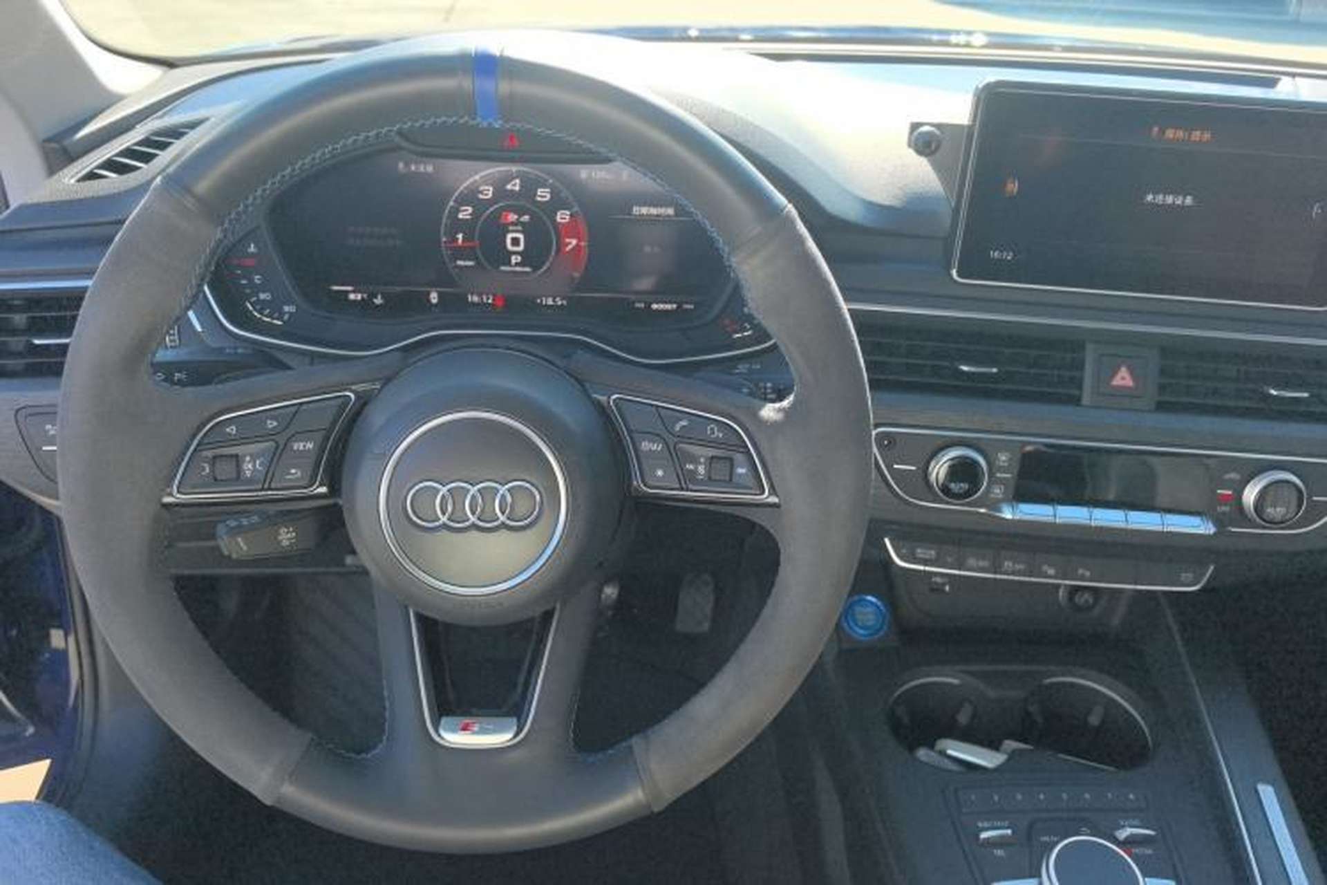 Used Audi A4L 2019 40 TFSI Fashion Version China V Steering Wheel