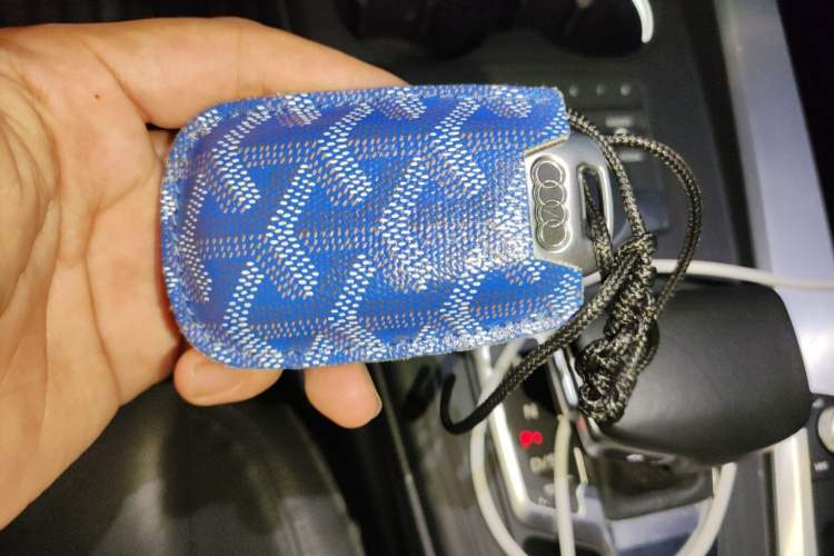 Used Audi A4L 2019 40 TFSI Fashion Edition China VI Emission Standard Vehicle Key