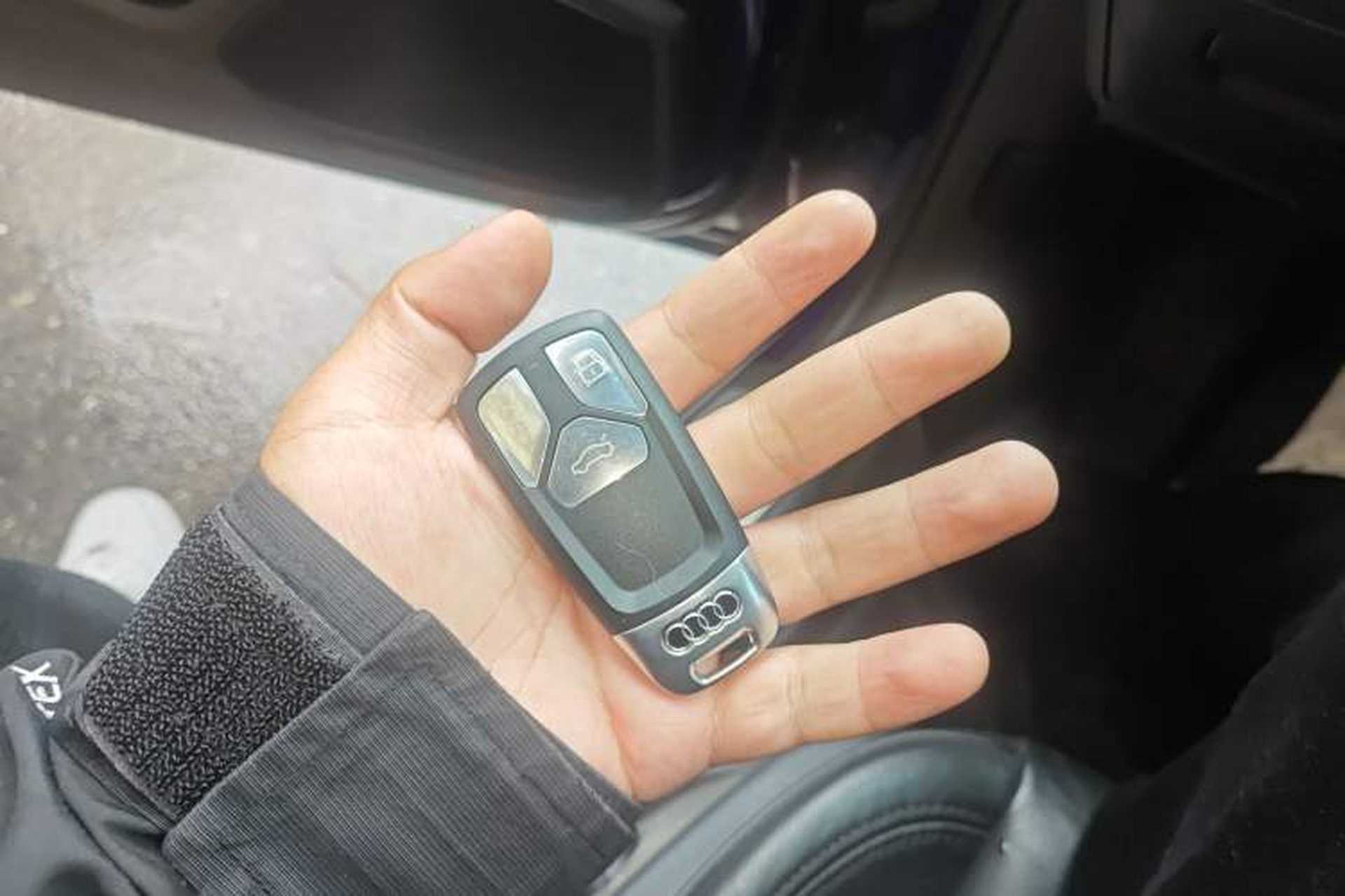 Used Audi A4L 2019 40 TFSI Fashion Version China V Vehicle Key