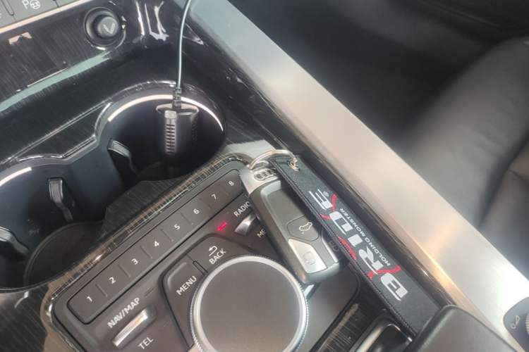 Used Audi A4L 2019 40 TFSI Fashion Version China V Vehicle Key