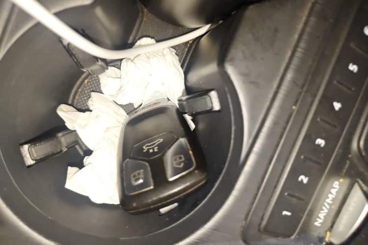 Used Audi A4L 2019 40 TFSI Ambition China VI Vehicle Key