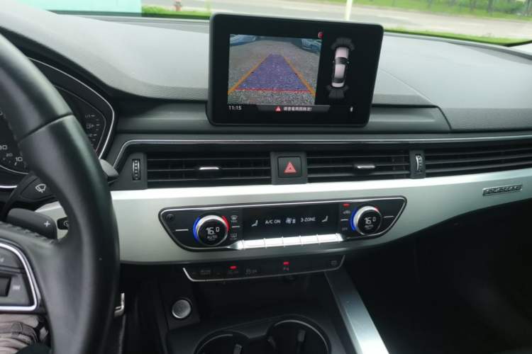 Used Audi A4L 2019 45 TFSI quattro Individual Sport Edition China VI Audio And AC Panel