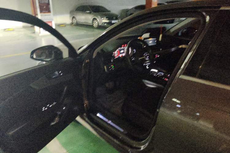 Used Audi A4L 2019 40 TFSI Fashion Version China V Driver Seat