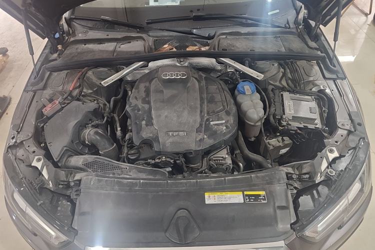 Used Audi A4L 2019 40 TFSI Sporty Version China V Engine Bay