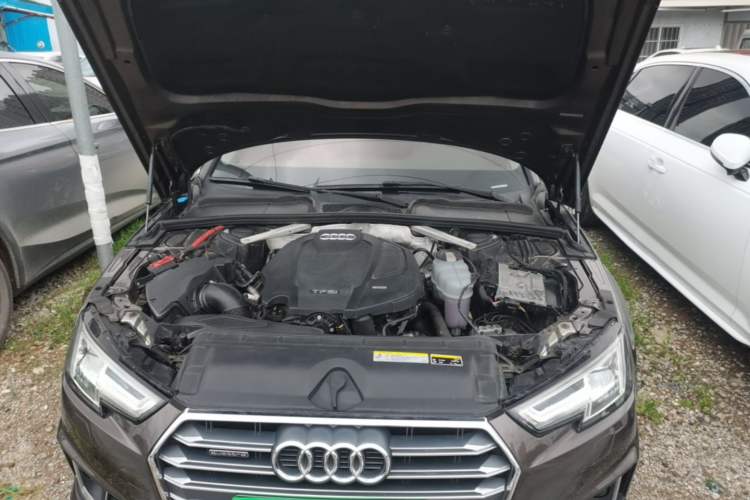 Used Audi A4L 2019 45 TFSI quattro Individual Sport Edition China VI Engine Bay