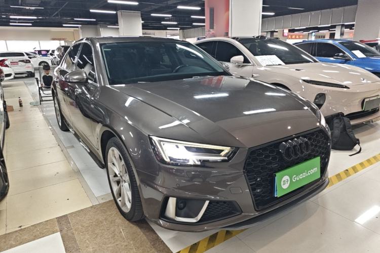 Used Audi A4L 2019 40 TFSI Fashion Edition China VI Emission Standard Exterior 1