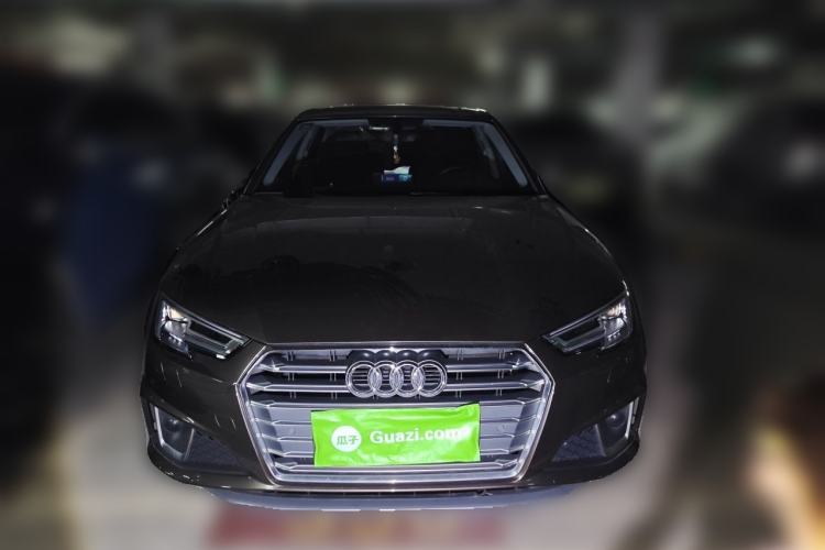 Used Audi A4L 2019 40 TFSI Fashion Edition China VI Emission Standard Front