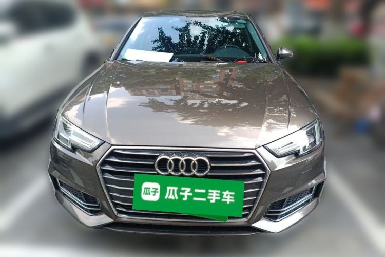 Used Audi A4L 2019 40 TFSI Ambition China VI Front