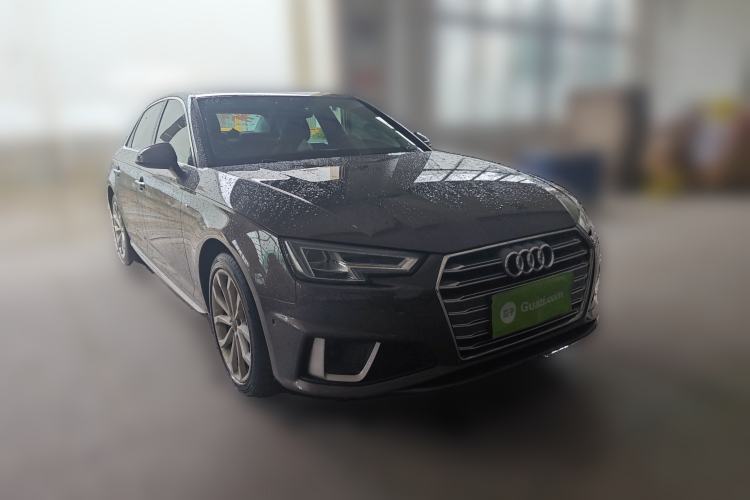 Used Audi A4L 2019 40 TFSI Fashion Edition China VI Emission Standard Front Right 45 Deg