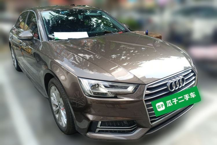 Used Audi A4L 2019 40 TFSI Ambition China VI Front Right 45 Deg