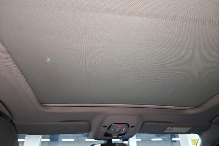 Used Audi A4L 2019 40 TFSI Fashion Edition China VI Emission Standard Headliner