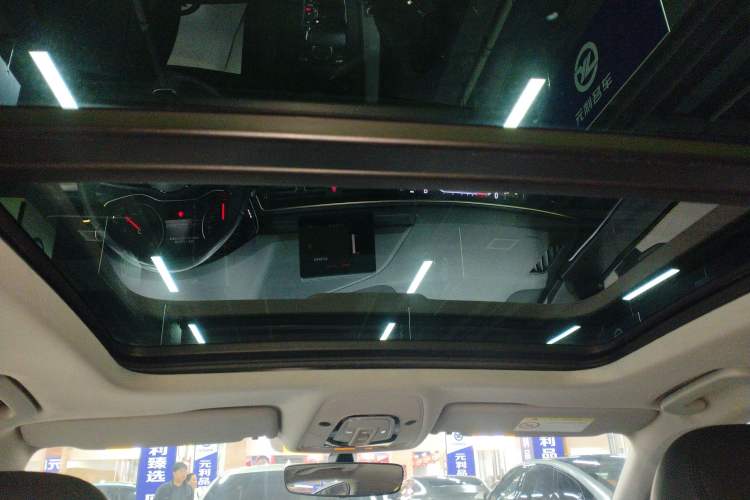 Used Audi A4L 2019 40 TFSI Ambition China VI Headliner