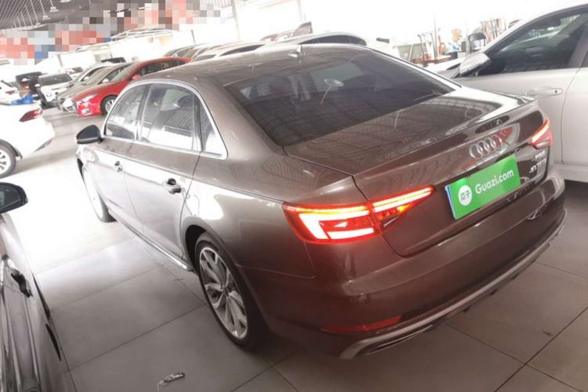 Used Audi A4L 2019 40 TFSI Fashion Edition China VI Emission Standard Left Side