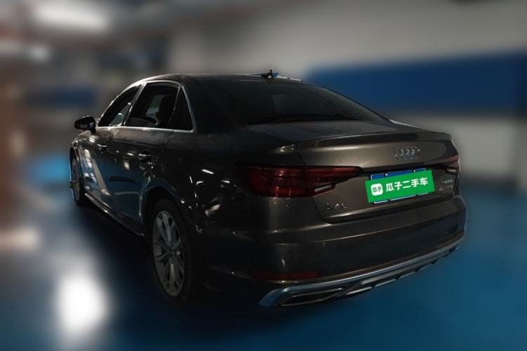 Used Audi A4L 2019 40 TFSI Fashion Edition China VI Emission Standard Rear Left 45 Deg
