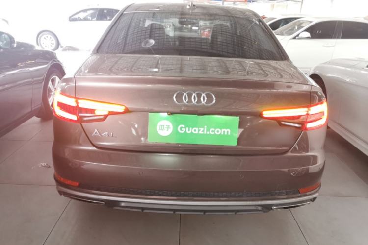 Used Audi A4L 2019 40 TFSI Fashion Edition China VI Emission Standard Rear