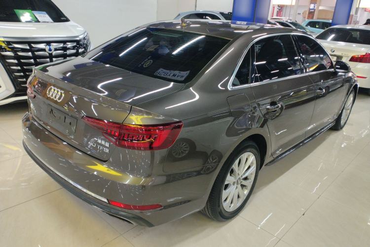 Used Audi A4L 2019 40 TFSI Ambition China VI Rear Right 45 Deg