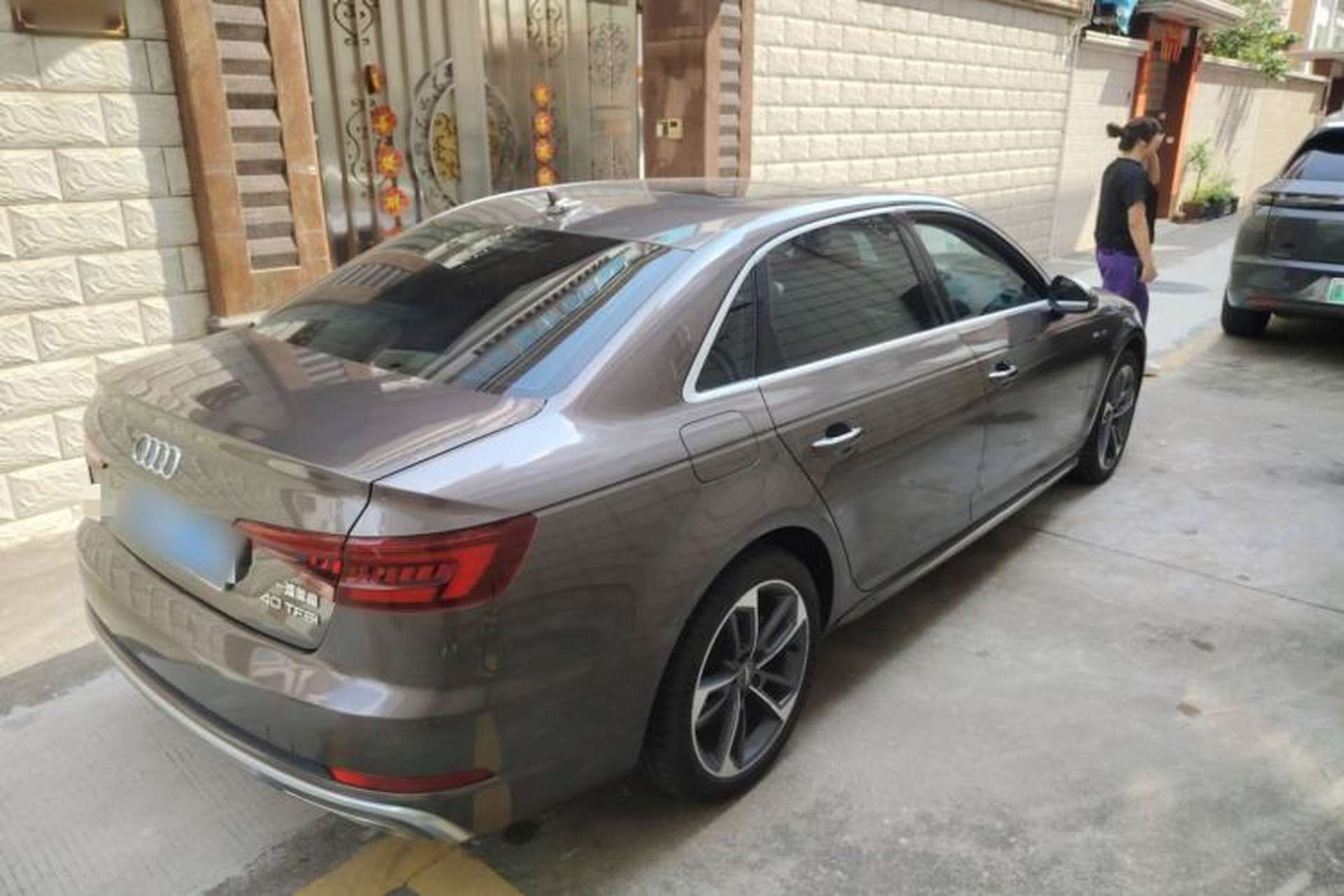 Used Audi A4L 2019 40 TFSI Fashion Edition China VI Emission Standard Rear Right 45 Deg