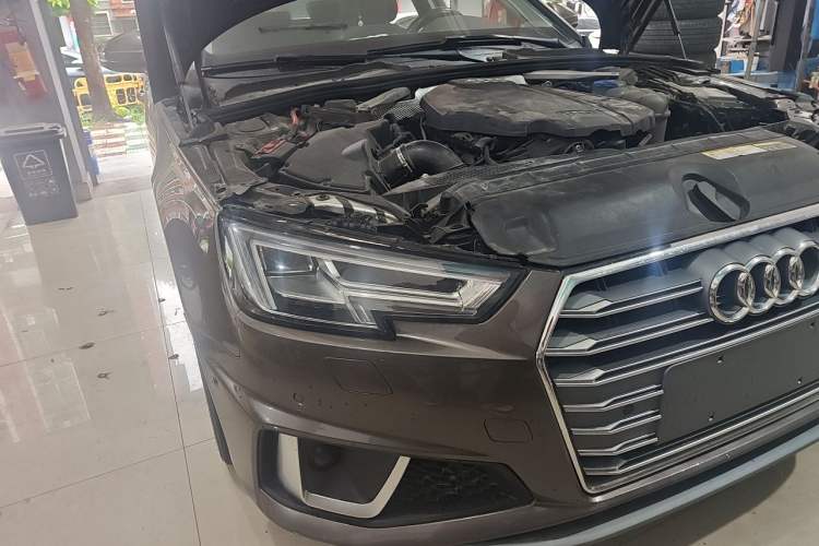 Used Audi A4L 2019 40 TFSI Sporty Version China V Right Front Headlight