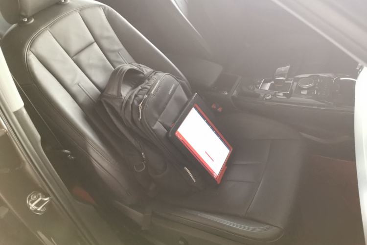 Used Audi A4L 2019 40 TFSI Fashion Edition China VI Emission Standard Right Front Seat
