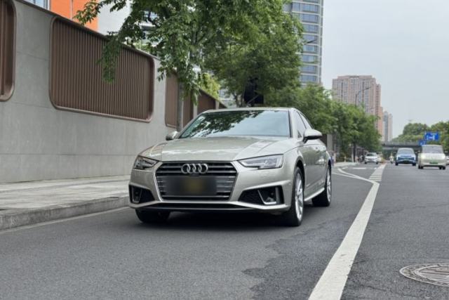Used Audi A4L 2019 40 TFSI Fashion Edition China VI Emission Standard