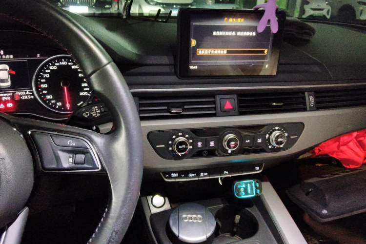 Used Audi A4L 2019 40 TFSI Ambition China VI Audio And AC Panel