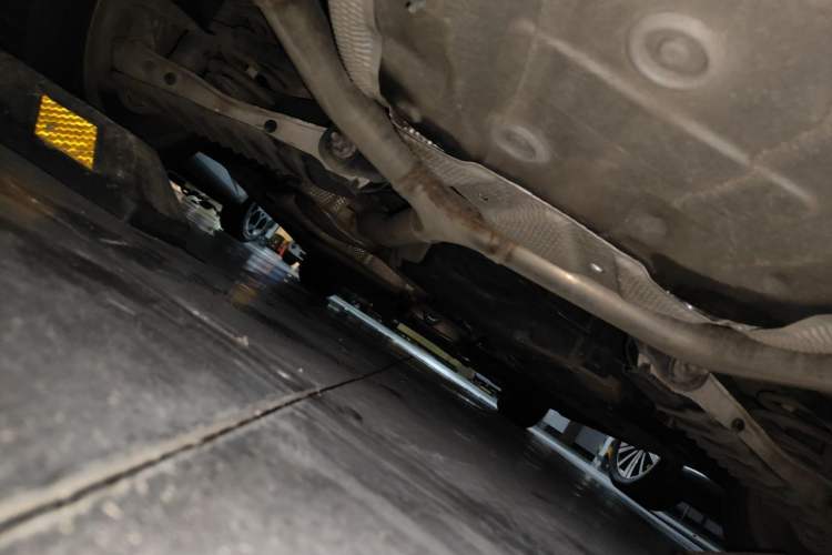 Used Audi A4L 2019 40 TFSI Ambition China VI Chassis Rear
