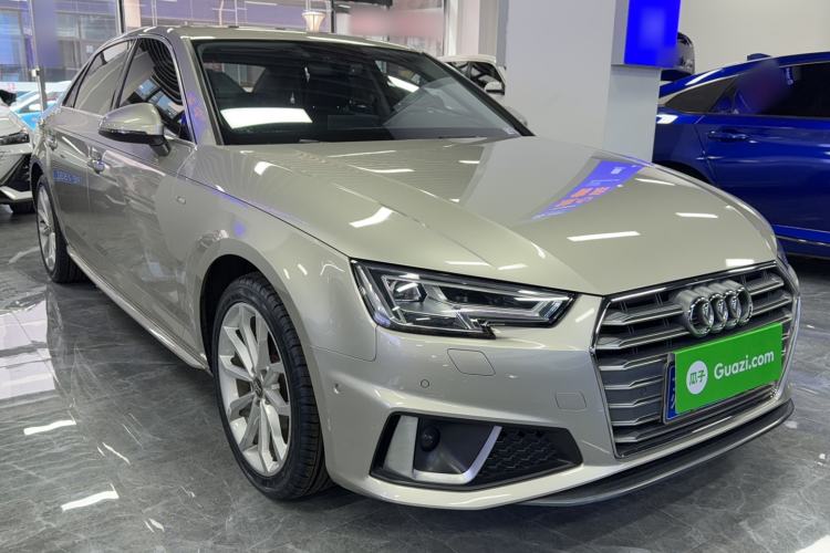 Used Audi A4L 2019 40 TFSI Fashion Edition China VI Emission Standard Exterior 1