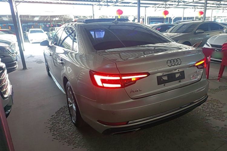 Used Audi A4L 2019 40 TFSI Ambition China VI Exterior 2