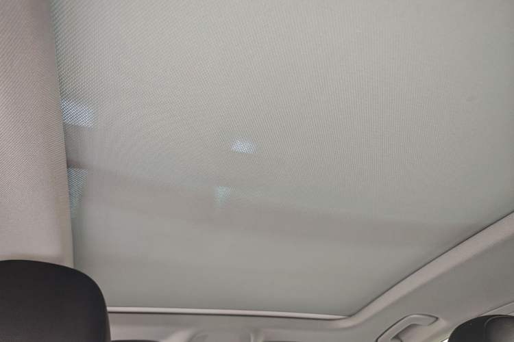 Used Audi A4L 2019 40 TFSI Ambition China VI Headliner