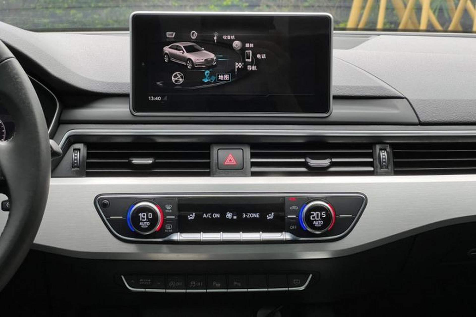 Used Audi A4L 2019 40 TFSI Fashion Version China V Interior 2