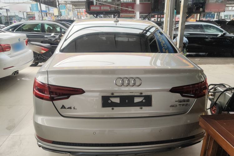 Used Audi A4L 2019 40 TFSI Fashion Edition China VI Emission Standard Rear