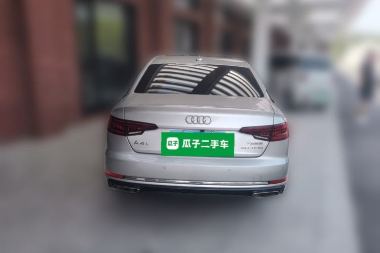 Used Audi A4L 2019 40 TFSI Ambition China VI Rear