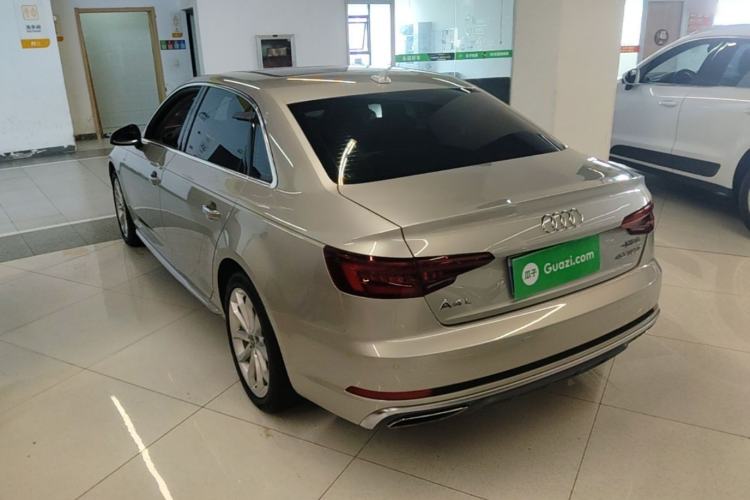 Used Audi A4L 2019 40 TFSI Fashion Edition China VI Emission Standard Rear Left 45 Deg