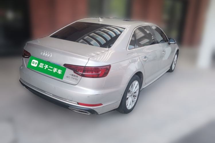 Used Audi A4L 2019 40 TFSI Ambition China VI Rear Right 45 Deg