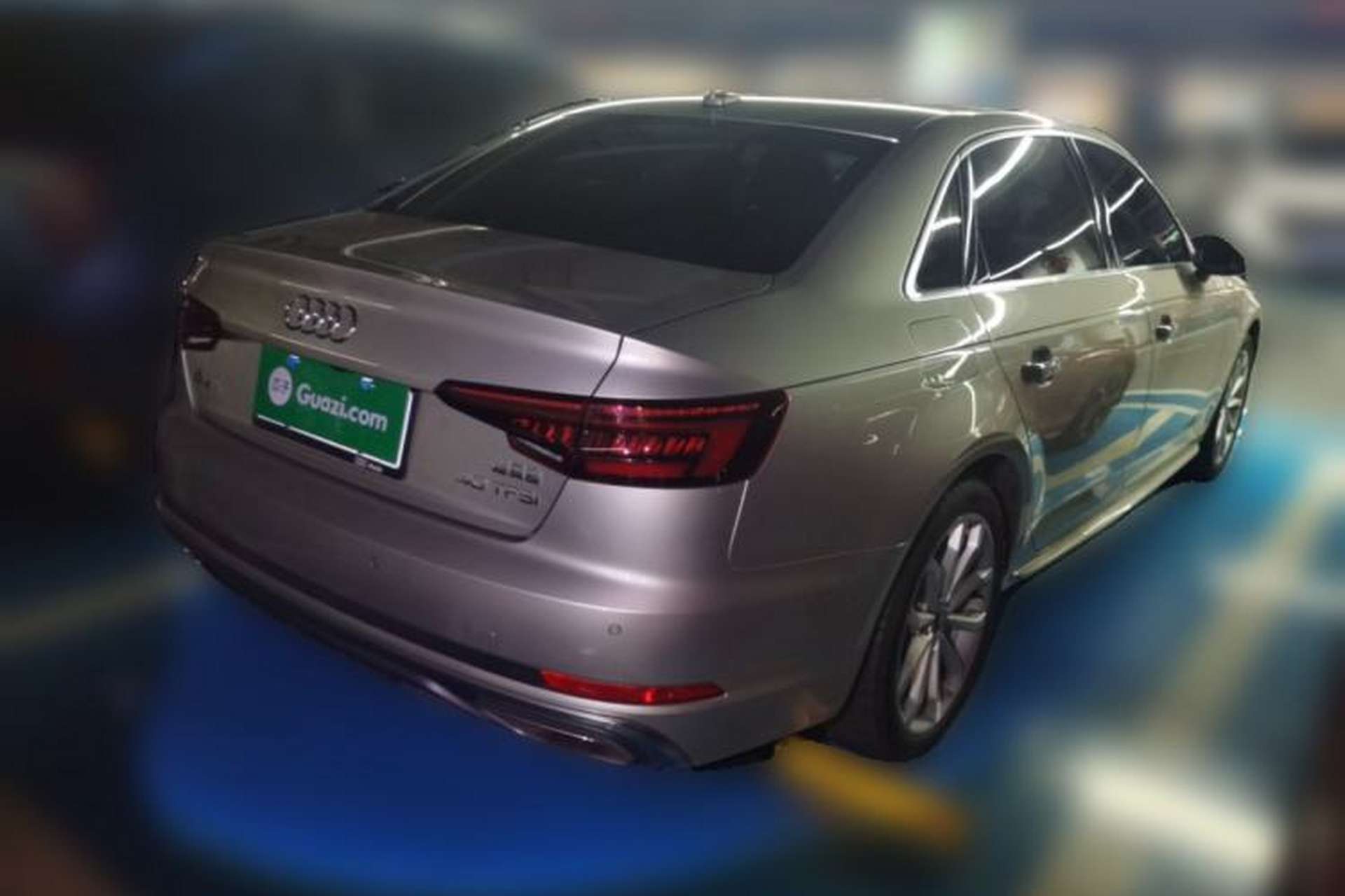 Used Audi A4L 2019 40 TFSI Fashion Edition China VI Emission Standard Rear Right 45 Deg