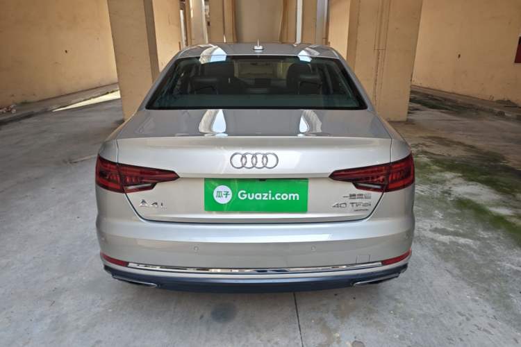 Used Audi A4L 2019 40 TFSI Ambition China VI Rear
