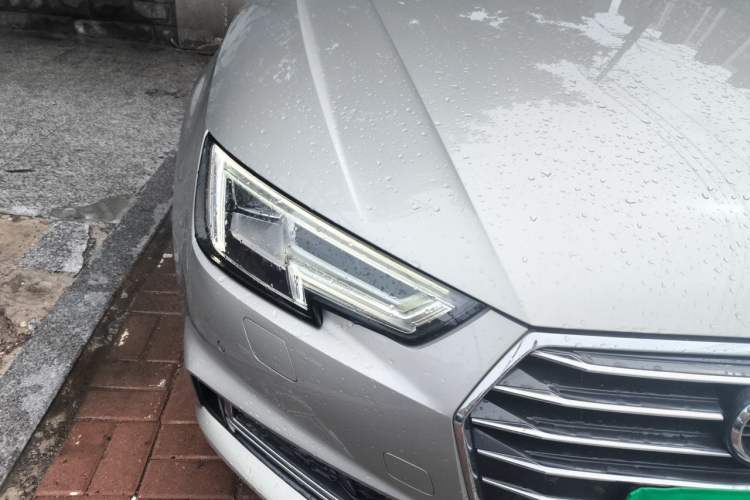 Used Audi A4L 2019 40 TFSI Ambition China VI Right Front Headlight