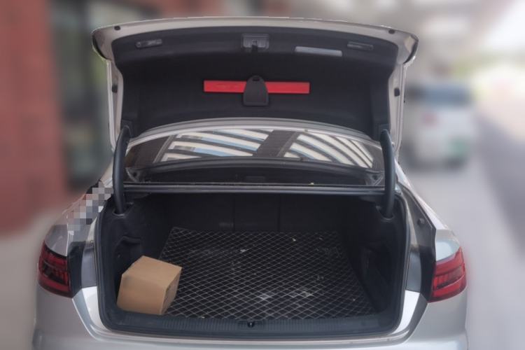 Used Audi A4L 2019 40 TFSI Ambition China VI Trunk