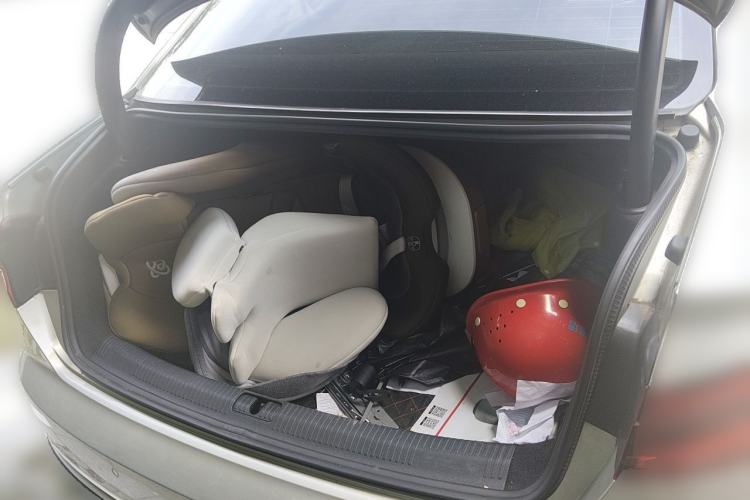Used Audi A4L 2019 40 TFSI Ambition China VI Trunk