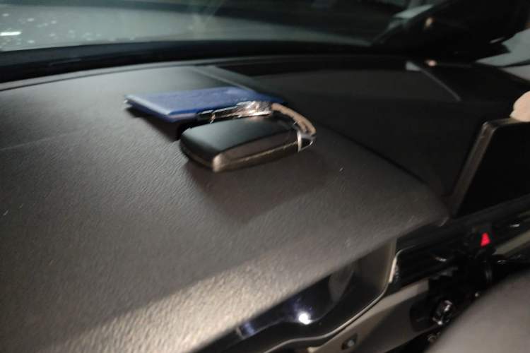 Used Audi A4L 2019 40 TFSI Ambition China VI Vehicle Key