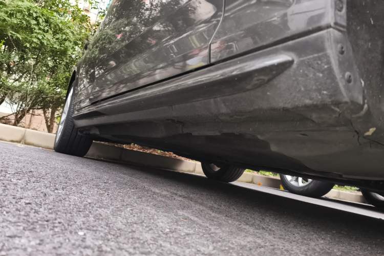 Used Audi A4L 2019 40 TFSI Fashion Edition China VI Emission Standard Chassis Front Right