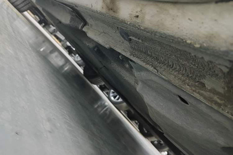 Used Audi A4L 2019 40 TFSI Fashion Edition China VI Emission Standard Chassis Front Right