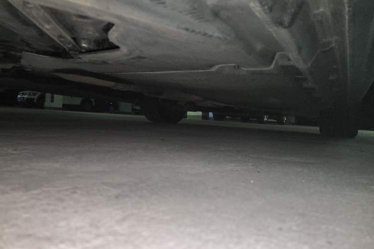 Used Audi A4L 2019 40 TFSI Fashion Edition China VI Emission Standard Chassis Rear Right