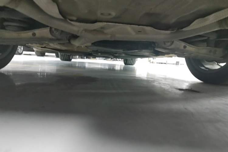 Used Audi A4L 2019 40 TFSI Fashion Edition China VI Emission Standard Chassis Rear