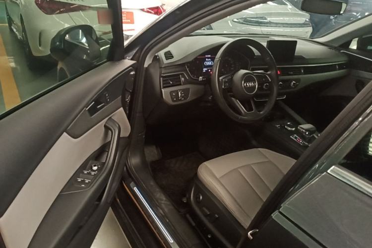 Used Audi A4L 2019 40 TFSI Ambition Version China V Driver Seat