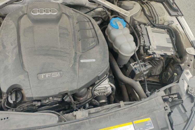Used Audi A4L 2019 40 TFSI Fashion Version China V Engine Bay Left