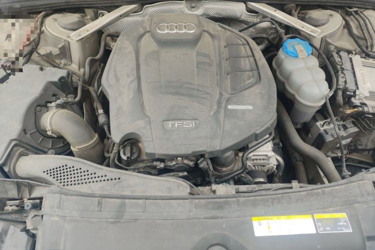 Used Audi A4L 2019 40 TFSI Fashion Version China V Engine Bay
