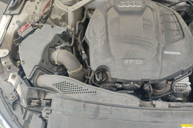 Used Audi A4L 2019 40 TFSI Fashion Version China V Engine Bay Right