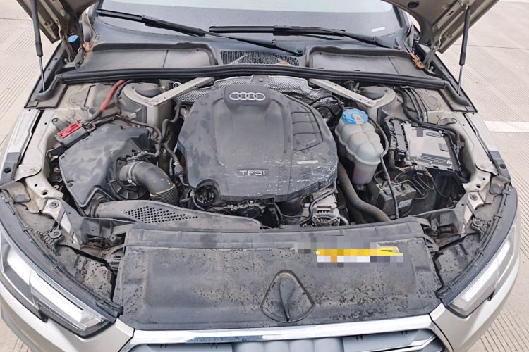 Used Audi A4L 2019 40 TFSI Fashion Version China V Engine Bay